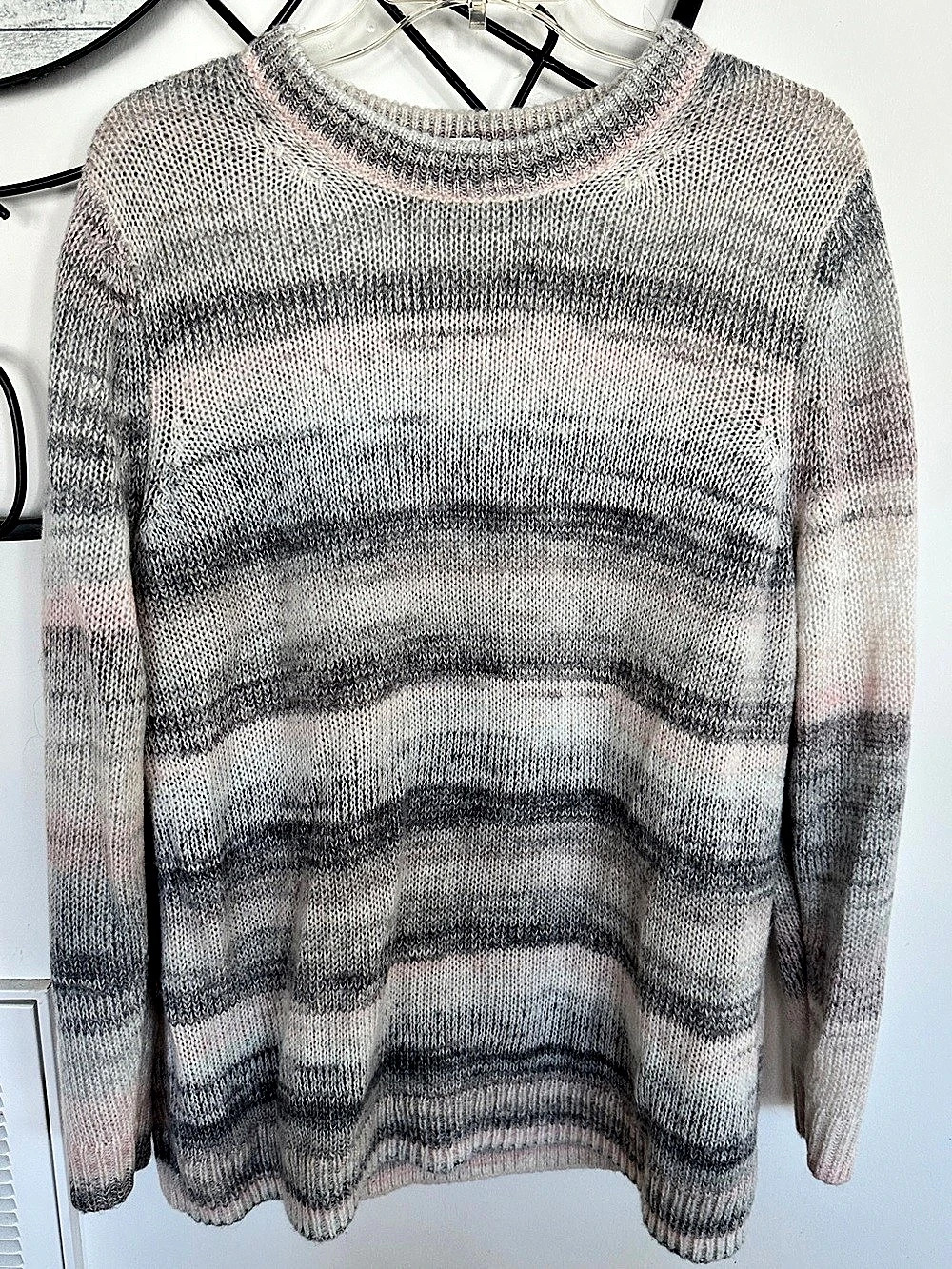 Gap Striped Crewneck Sweater in Gray & Pink XL